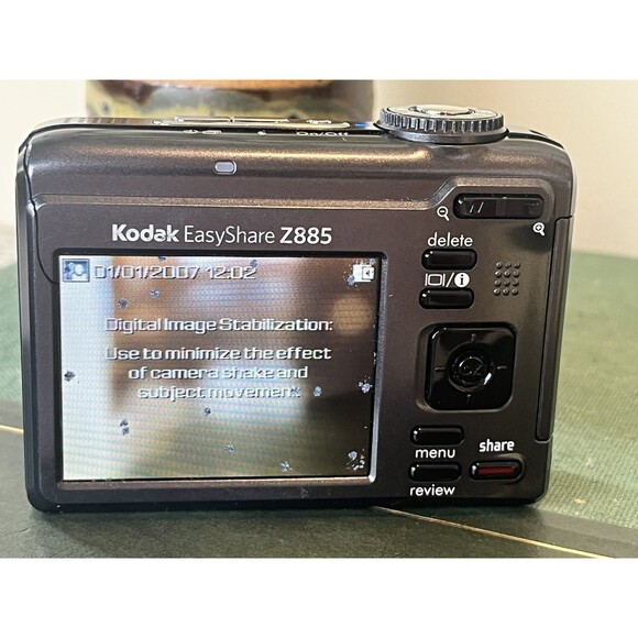 Kodak EasyShare Z885 8.1MP Digital Camera Complete W/Battery, Charger & Case - Picture 5 of 10